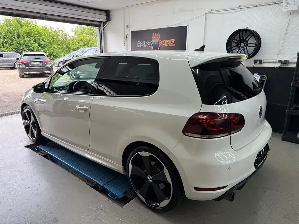 Gebraucht VW Golf VI Edition 235 PS (172 kW) 2011 Weiß Kleinwagen