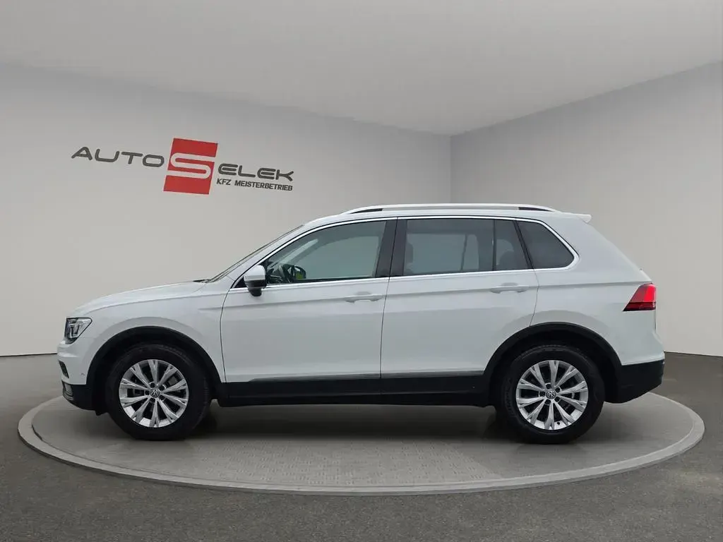 Gebraucht VW Tiguan Comfortline 125 PS (91 kW) 2018 Weiß SUV