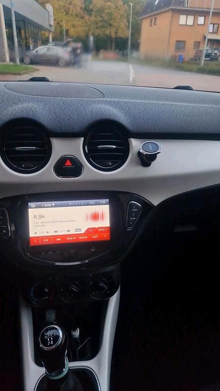 Gebraucht Opel Adam 96 PS (70 kW) 2014 Andere farben Kleinwagen