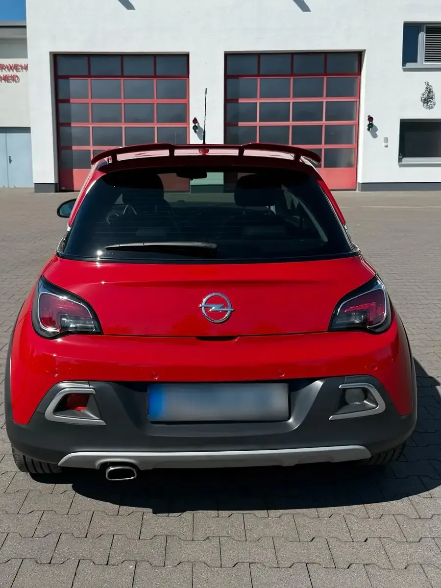 Gebraucht Opel Adam Rocks S 150 PS (110 kW) 2016 Rot Kleinwagen