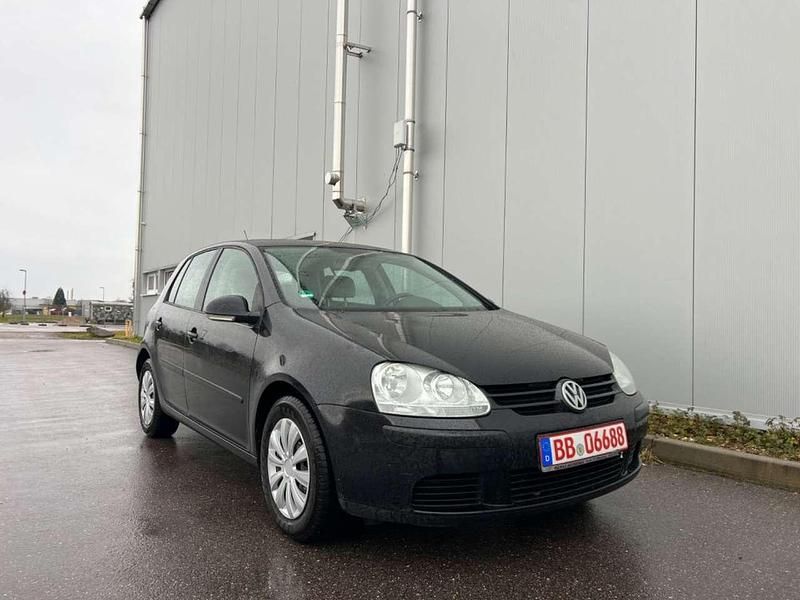 Schwarz Gebraucht 2005 VW Golf IV Limousine | 2.200 € (Fairer Preis) - Bild 1/4