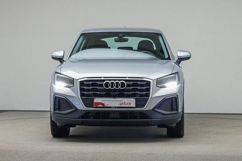 Gebraucht Audi Q2 Comfort 150 PS (110 kW) 2025 Florettsilber metallic (metallic) SUV