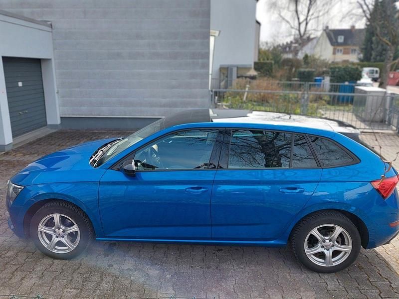 Gebraucht Skoda Scala Style 116 PS (85 kW) 2019 Blau Kleinwagen