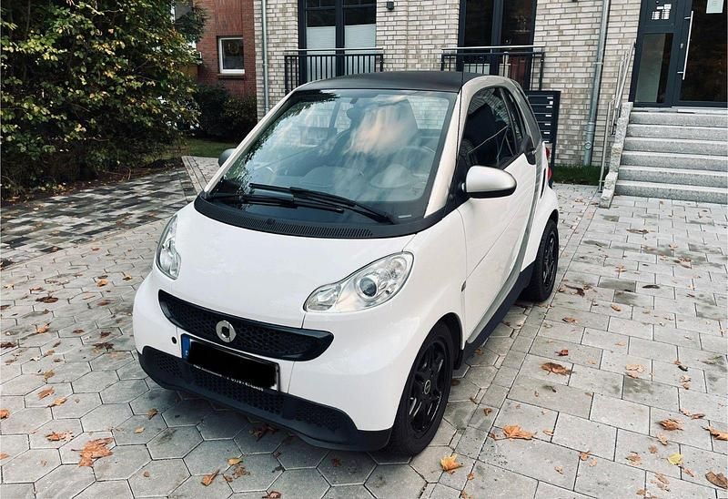 Gebraucht Smart ForTwo Coupé 61 PS (44 kW) 2014 Weiß Coupé