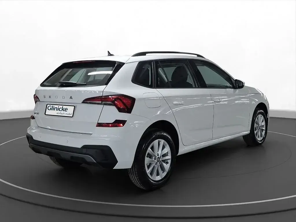 Gebraucht Skoda Kamiq Selection 95 PS (69 kW) 2025 Weiß SUV
