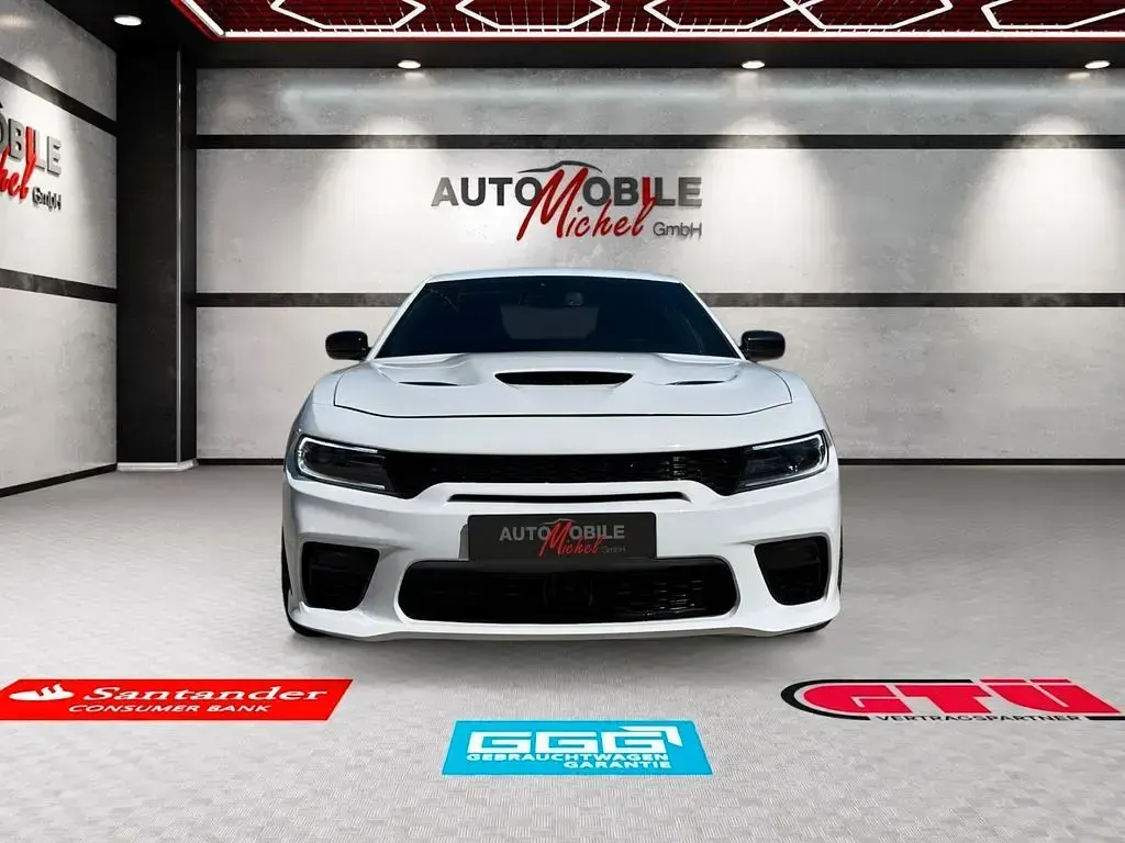 Gebraucht Dodge Charger 492 PS (361 kW) 2017 Weiß Limousine