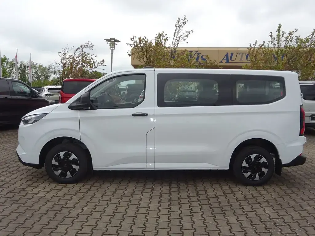 Nowe Ford E-Transit 160 kW (218 KM) 2026 Biały Van