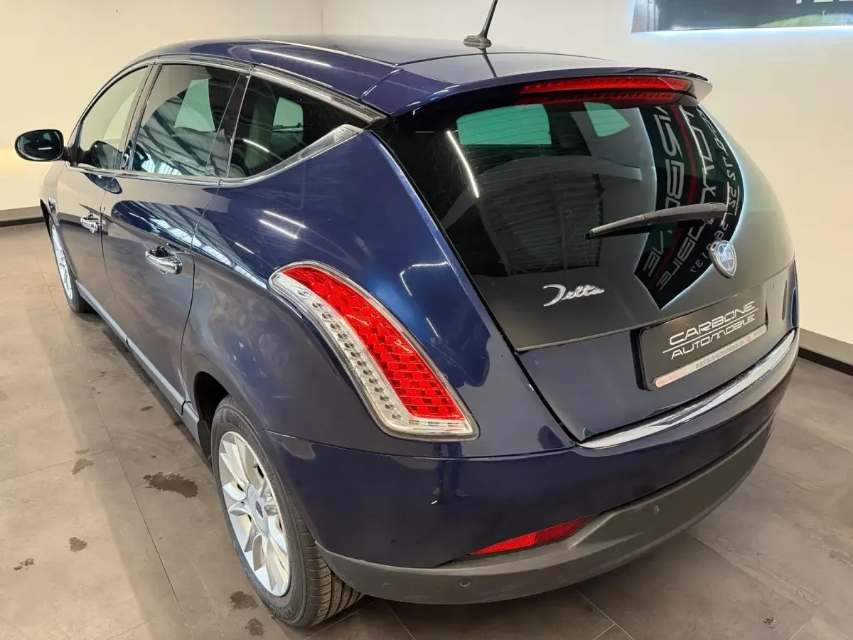 Gebraucht Lancia Delta 150 PS (110 kW) 2009 Blau Kleinwagen