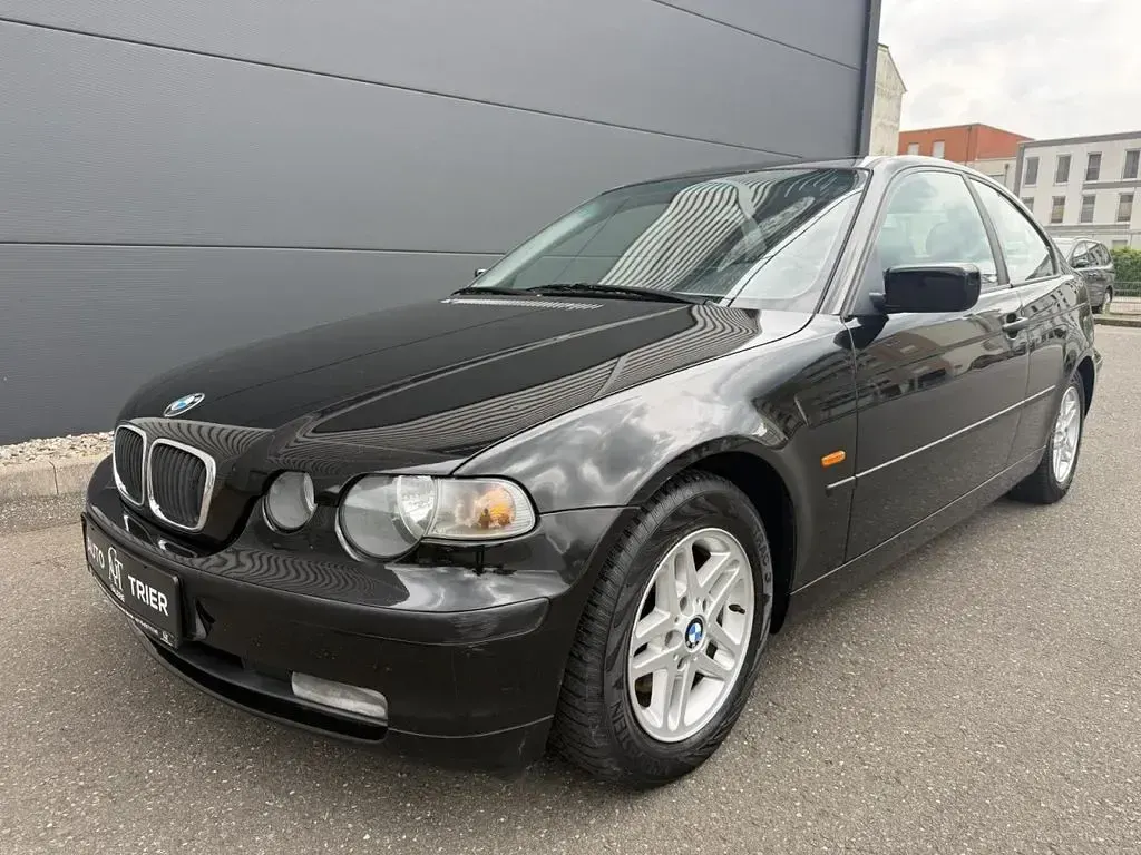 Gebraucht BMW 316 Compact 116 PS (85 kW) 2001 Schwarz Kleinwagen