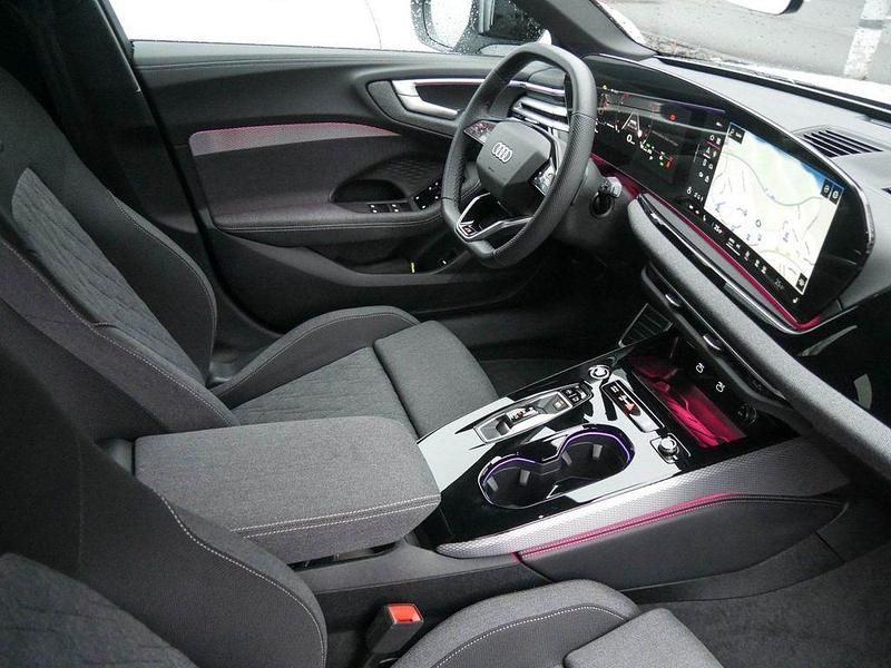 Gebraucht Audi A5 Ambiente 204 PS (150 kW) 2025 Gletscherweiß metallic Kombi