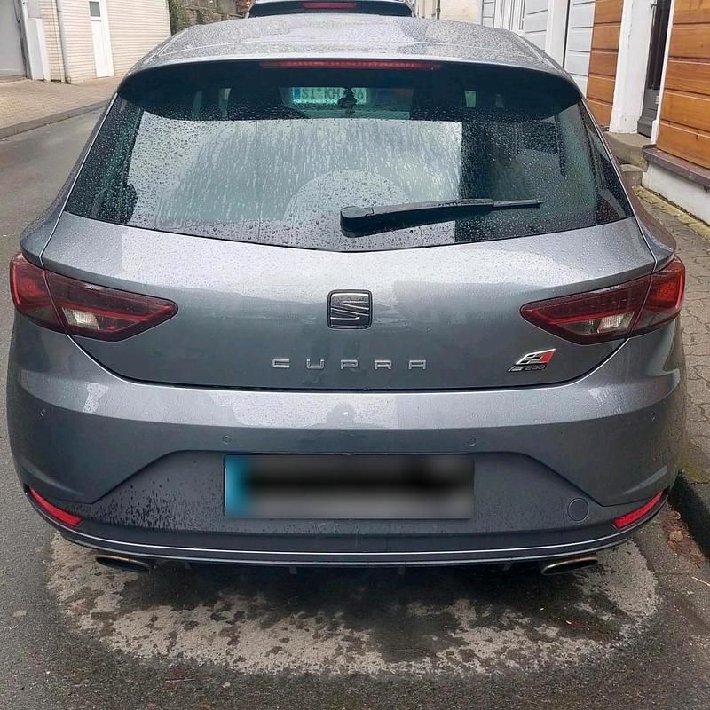 Gebraucht Seat Leon CUPRA 290 PS (213 kW) 2016 Grau Limousine