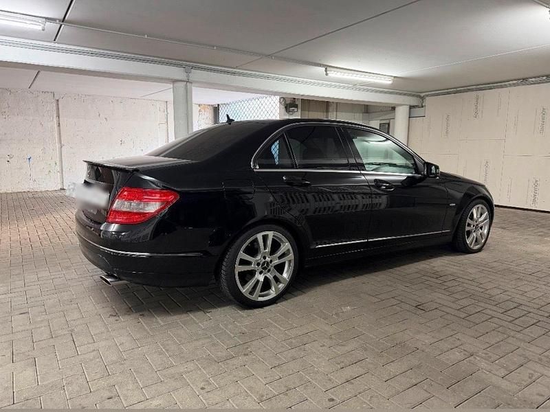 Gebraucht Mercedes C230 204 PS (150 kW) 2007 Schwarz Limousine