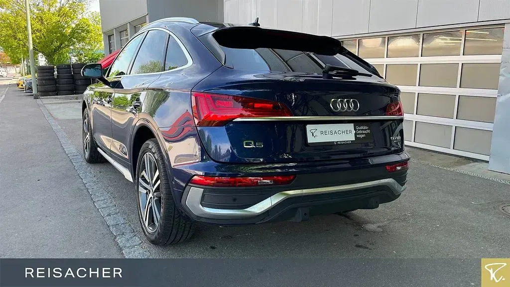 Gebraucht Audi Q5 Sportback S-Line 286 PS (210 kW) 2023 Blau SUV