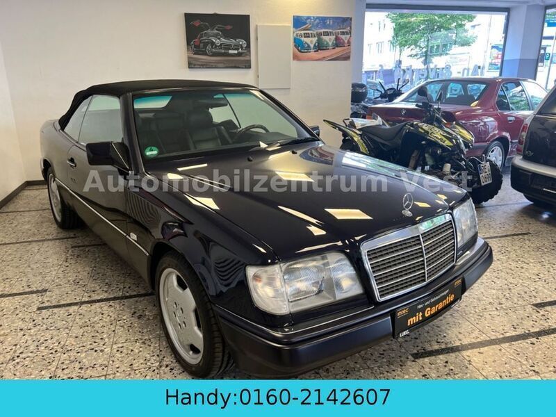 Gebraucht Mercedes E220 150 PS (110 kW) 1997 Violett Cabrio