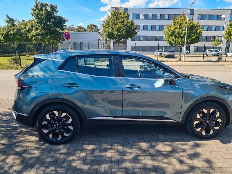 Grau Gebraucht 2022 Kia Sportage SUV | 34.000 € (Fairer Preis) - Bild 1/4