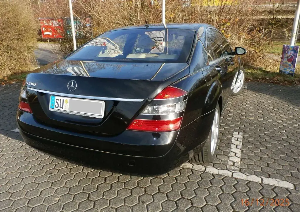 Gebraucht Mercedes S500 387 PS (284 kW) 2005 Schwarz Limousine
