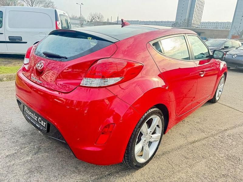 Gebraucht Hyundai Veloster Style 140 PS (102 kW) 2012 Rot Kleinwagen