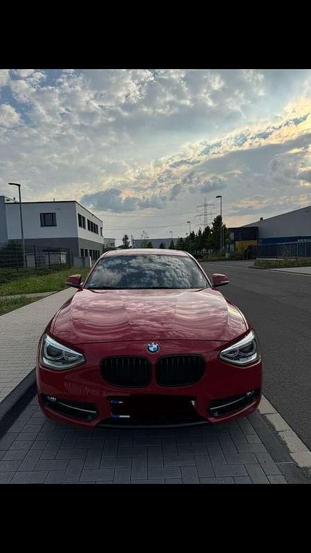 Gebraucht 2012 BMW 116 Sport Line Kleinwagen | 10.000 € (Teuer) - Bild 1/4