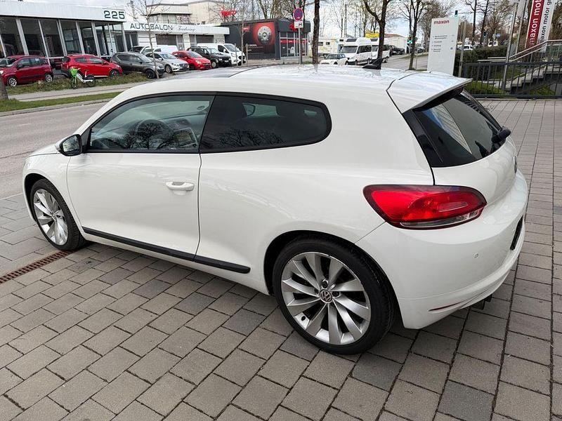 Second-hand VW Scirocco 200 CP (147 kW) 2008 Alb