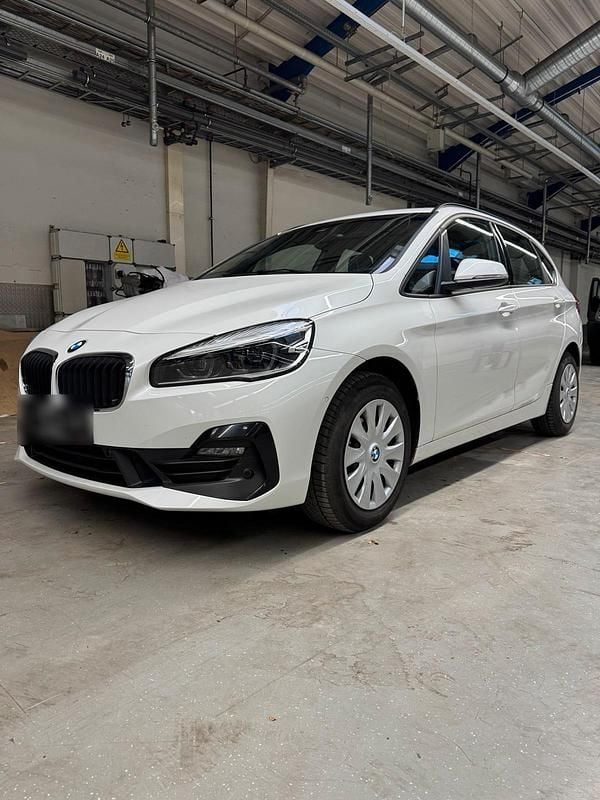 Gebraucht BMW 218 150 PS (110 kW) 2020 Weiß Kombi