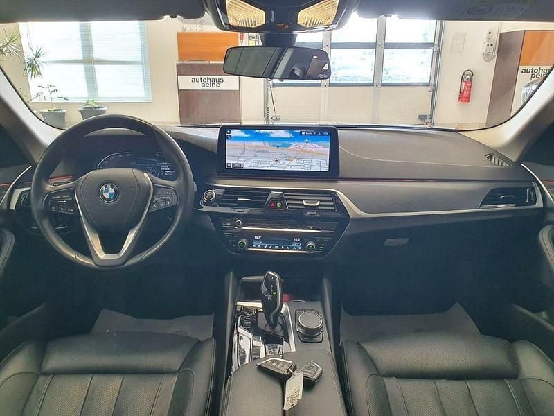 Gebraucht BMW 530 Performance 286 PS (210 kW) 2022 Schwarz Limousine