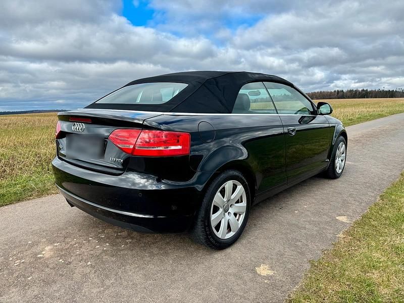 Gebraucht Audi A3 Cabriolet 105 PS (77 kW) 2009 Schwarz Cabrio