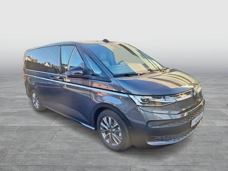 Gebraucht VW Multivan Goal 150 PS (110 kW) 2025 Grau Van