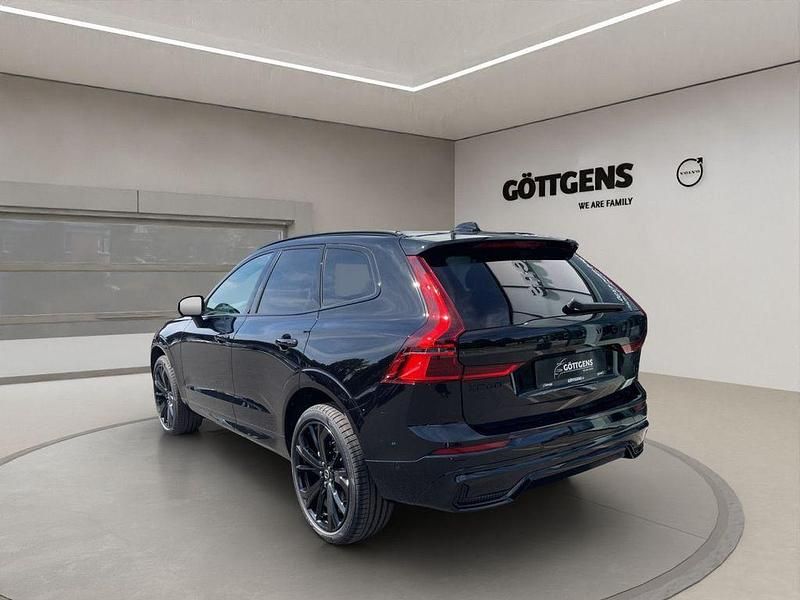 Gebraucht Volvo XC60 Plus 250 PS (183 kW) 2025 Schwarz SUV