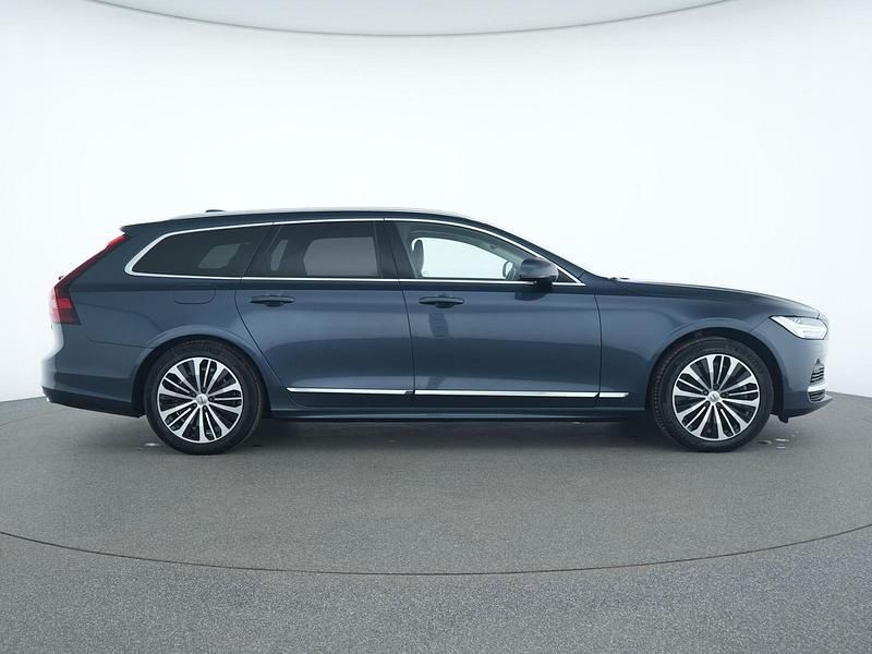 Gebraucht Volvo V90 398 PS (292 kW) 2022 Blau Kombi