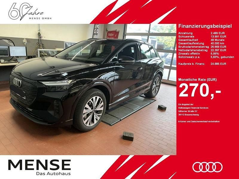 Mythosschwarz Gebraucht 2022 Audi Q4 e-tron Ambiente SUV | 24.885 € (Guter Preis) - Bild 1/4