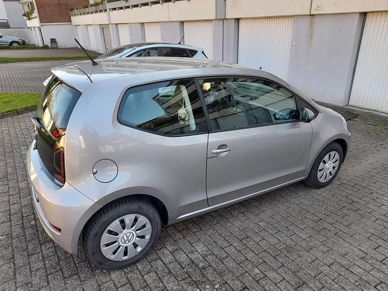 Gebraucht VW up! move up! 60 PS (44 kW) 2018 Silber Kleinwagen