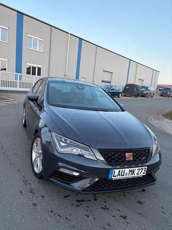 Gebraucht Cupra Leon 290 PS (213 kW) 2019 Grau Limousine