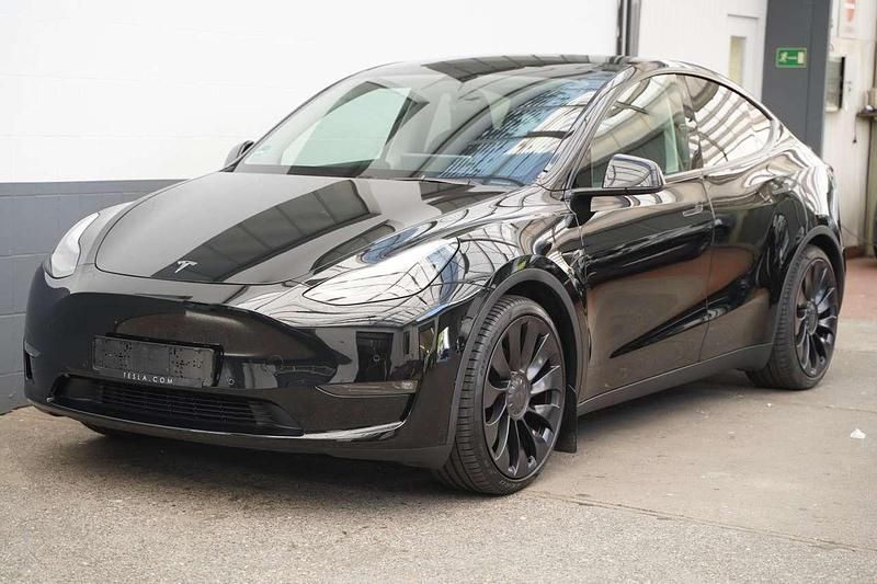 Gebraucht Tesla Model Y Performance 392 kW (534 PS) 2022 Schwarz SUV