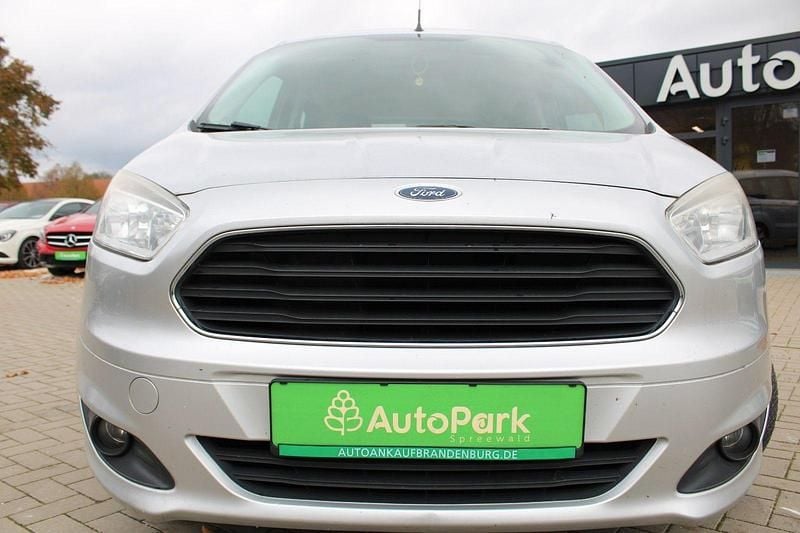 Gebraucht Ford Tourneo Trend 76 PS (55 kW) 2015 Kombi