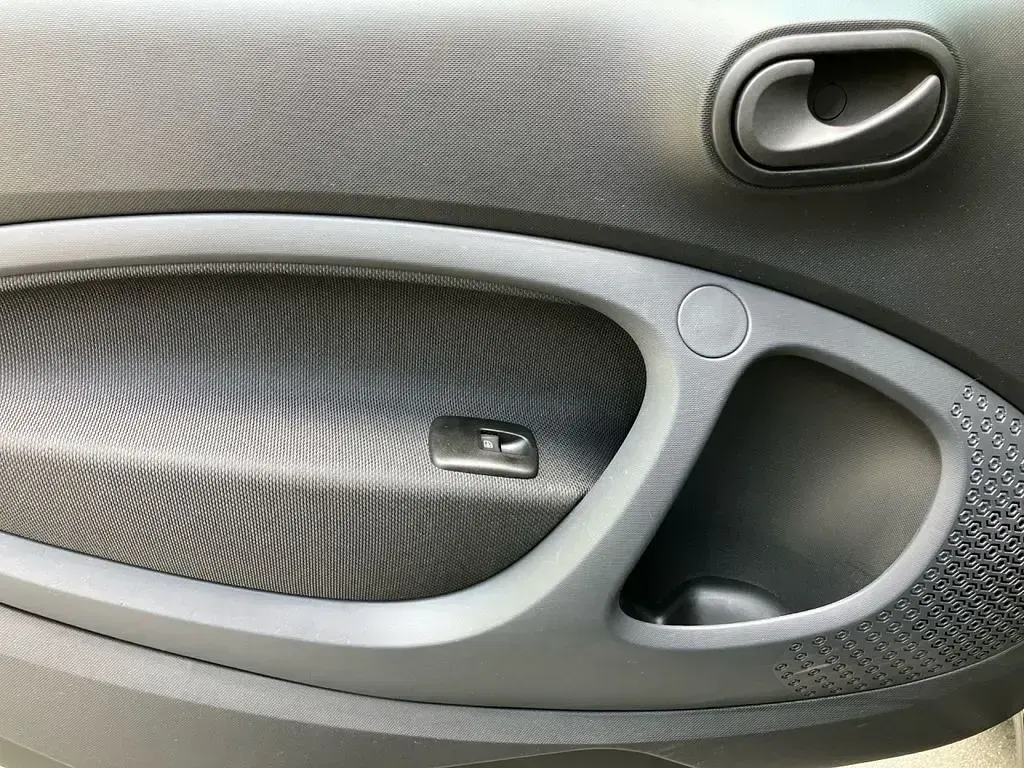 Gebraucht Smart ForTwo Electric Drive 60 kW (82 PS) 2023 Schwarz Coupé