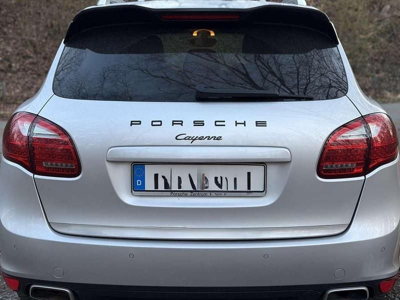 Gebraucht Porsche Cayenne 239 PS (175 kW) 2011 SUV