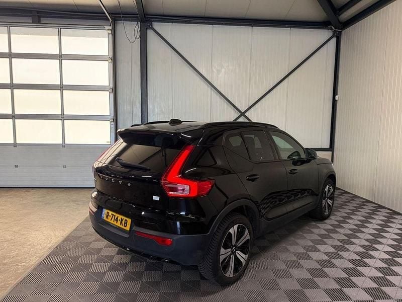 Gebraucht Volvo XC40 Core 169 kW (231 PS) 2022 Schwarz SUV