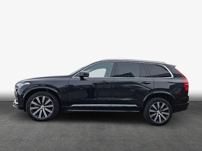 Gebraucht Volvo XC90 Plus 235 PS (172 kW) 2023 Onyx schwarzmetallic SUV