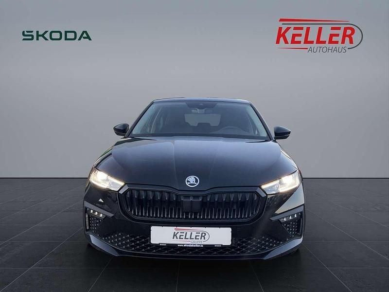 Neu Skoda Scala 150 PS (110 kW) 2026 Schwarzmagic perleffekt Kleinwagen