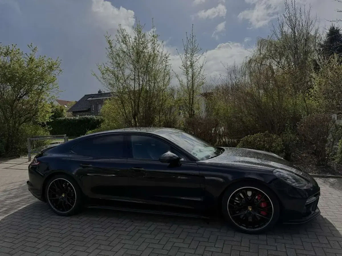 Gebraucht Porsche Panamera Turbo Executive Executive 549 PS (403 kW) 2017 Kleinwagen