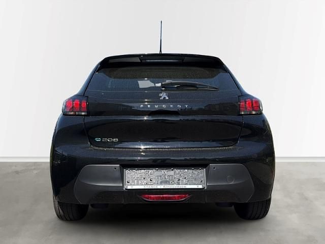 Occasion Peugeot e-208 Active 100 kW (136 ch) 2023 Noir Citadine