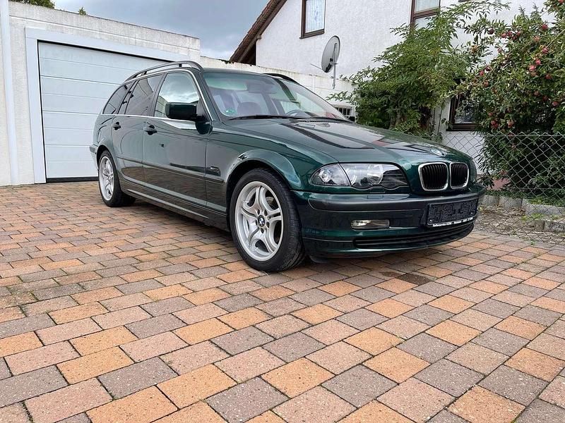 Usata BMW 320 150 CV (110 kW) 2000 Verde Station wagon
