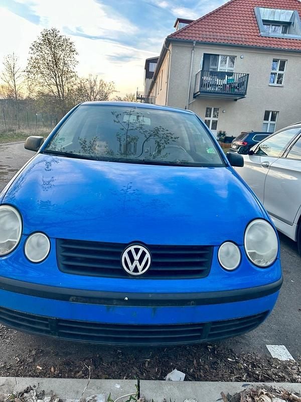 Używany VW Polo 65 KM (47 kW) 2002 Niebieski Hatchback