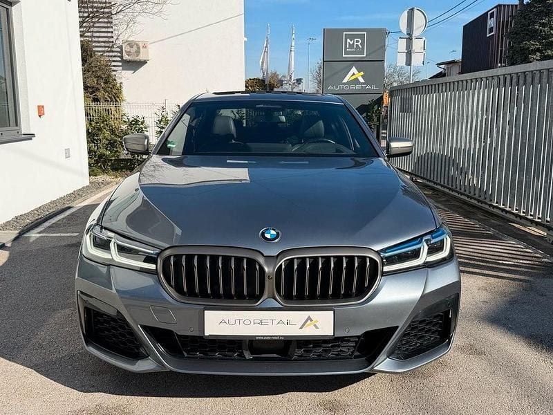 Gebraucht BMW M550 Performance 530 PS (389 kW) 2022 Blau Limousine