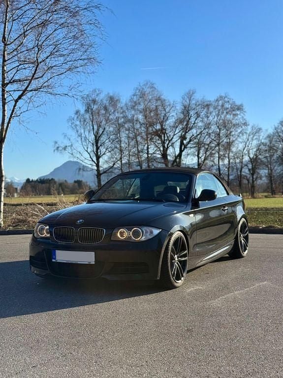 Gebraucht BMW 135 Cabriolet Performance 306 PS (225 kW) 2010 Schwarz Cabrio