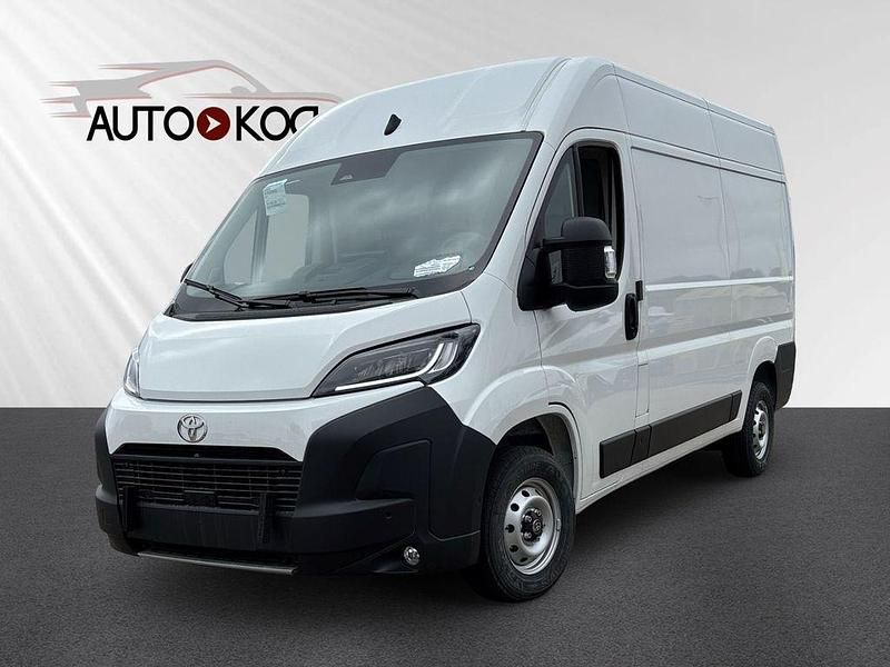 Neu Toyota Proace 141 PS (103 kW) 2025 Weiß Van / Kleinbus