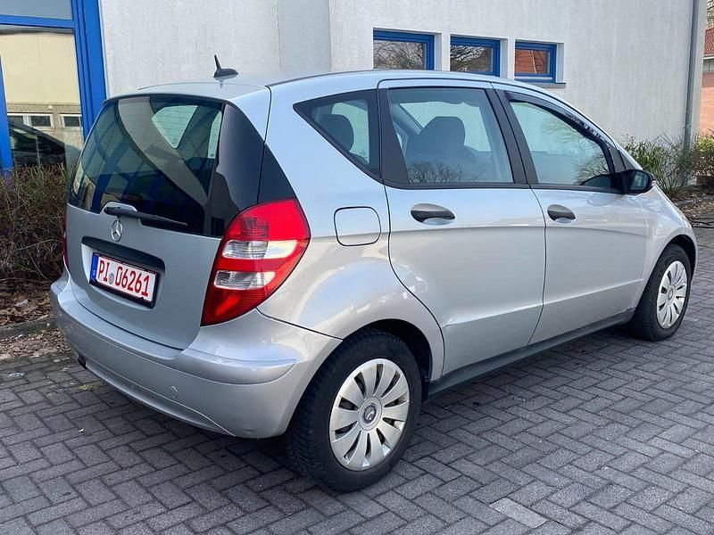 Gebraucht Mercedes A150 95 PS (69 kW) 2005 Silber Kleinwagen