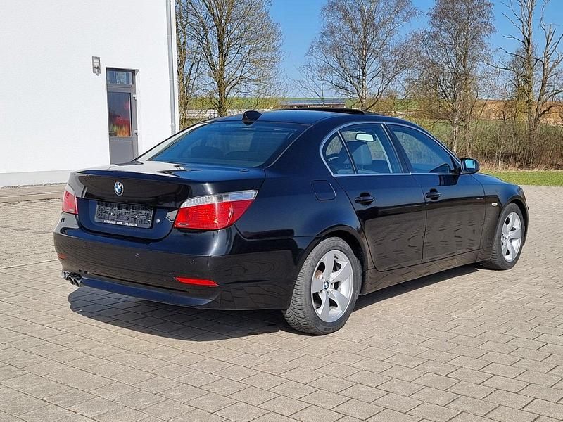 Gebraucht BMW 525 192 PS (141 kW) 2003 Schwarz Limousine