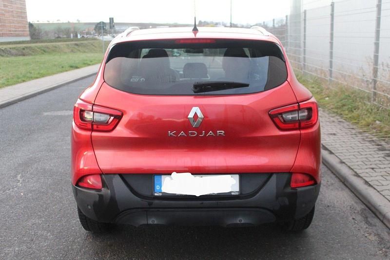 Gebraucht Renault Kadjar 131 PS (96 kW) 2015 Rot SUV