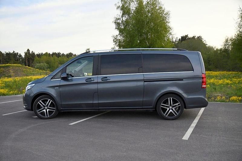Gebraucht Mercedes V250 Avantgarde 190 PS (139 kW) 2016 Grau Van / Kleinbus
